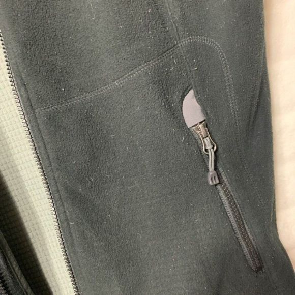 REI Black Zip Up Fleece Vest Large - Picture 4 of 7